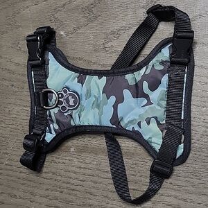 NWOT CANADA POOCH DOG HARNESS